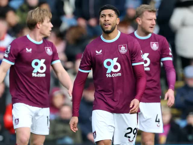 Nhận định, soi tỷ lệ Everton vs Burnley 02h30 ngày 04/03, Premier League - Ảnh 1. Nhận định, soi tỷ lệ Everton vs Burnley 02h30 ngày 04/03, Premier League - Ảnh 1.