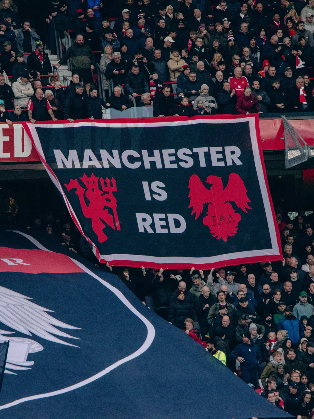 MU tiếp tục chìm trong khủng hoảng, Michael Carrick dốc lời gan ruột - Ảnh 5.
