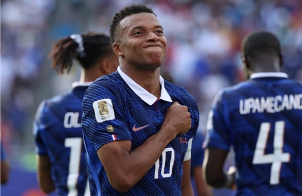 Argentina lost the world's number one spot to France