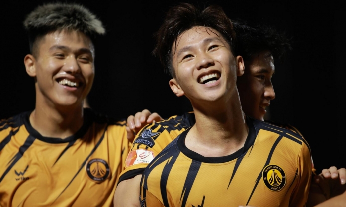 3 đội bóng áo vàng quật ngã các ông lớn V-League ở vòng 13