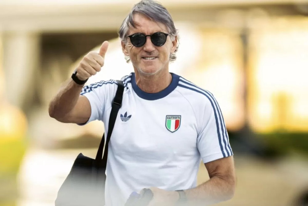 Đội tuyển Italy: Hãy quên EURO 2020 đi! - Ảnh 1.