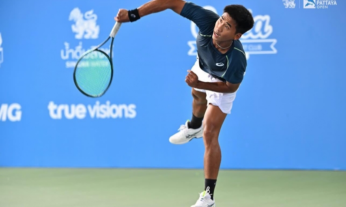 Tay vợt số 1 quần vợt Việt Nam thua 0-6, 0-6 ngay trên sân nhà