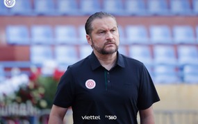 HLV Popov escapes disciplinary action after threatening to leave V-League