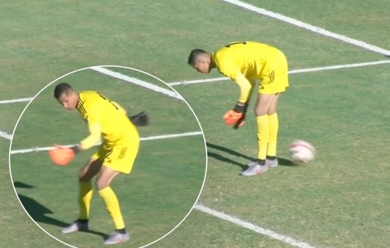 Goalkeeper questioned after making an incredibly amateur mistake in the World Cup qualifiers