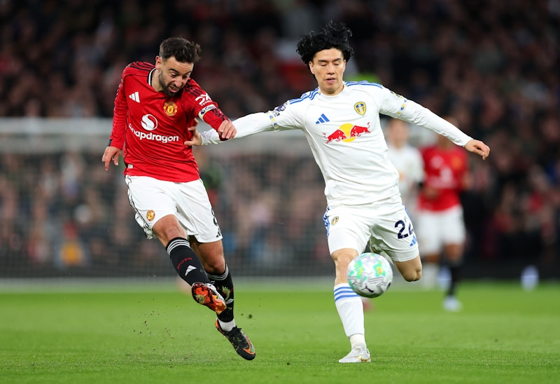 Lisandro Martinez bị đuổi, MU lần đầu thua Leeds ở Old Trafford sau 45 năm - Ảnh 2.