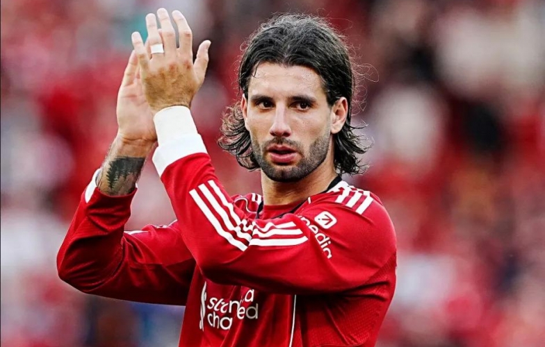 Transfer news 11/11: Man City and Real compete for Liverpool star