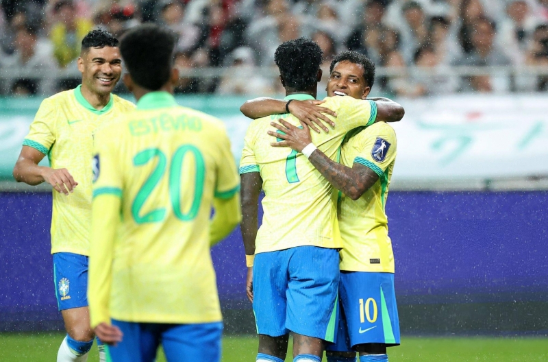 Rodrygo scored twice as Brazil crushed South Korea 5-0