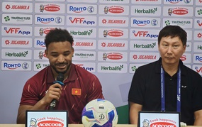 Domestic strikers and pressure in the Vietnam national team