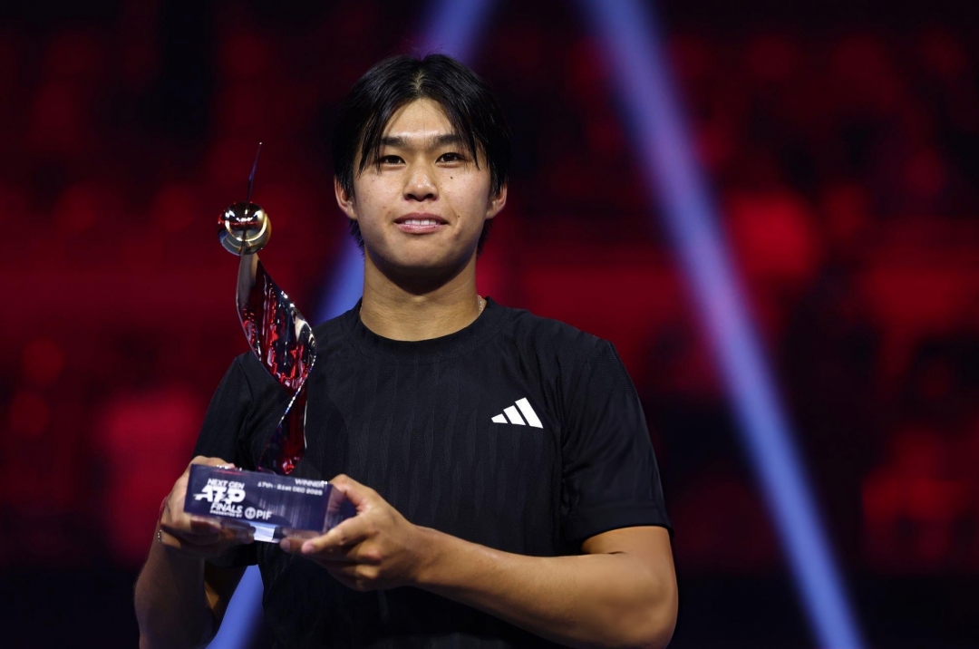 Vietnamese-American tennis player Learner Tien claims the most prestigious junior title in the world