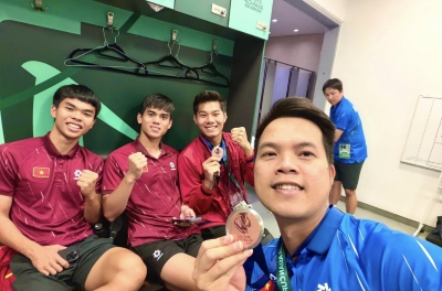 Vietnam U23 team doctor frankly explains the reasons behind the series of injuries among young stars