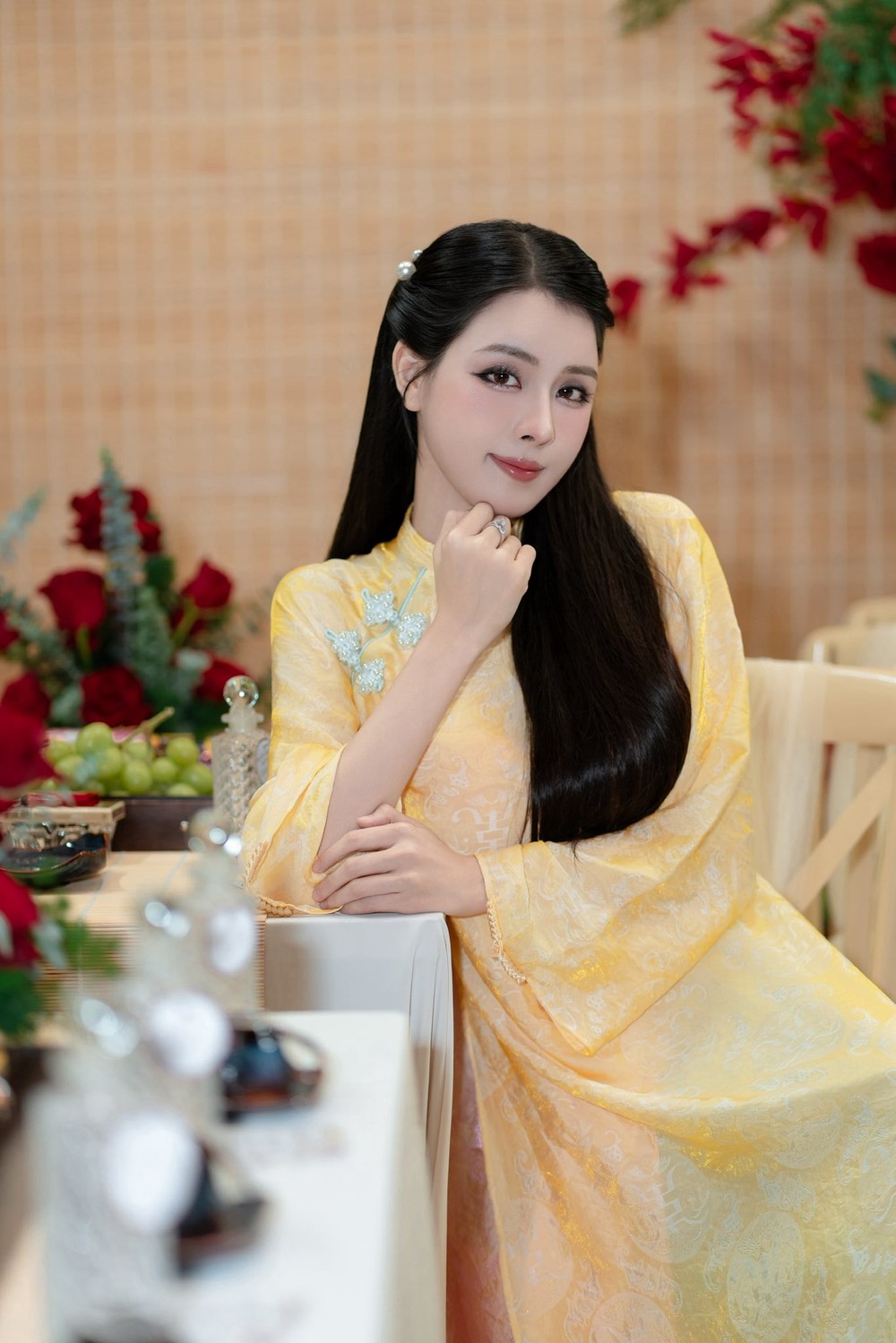 Văn Thanh tặng hot girl ‘gymer’ sắp cưới món quà đặc biệt trong lễ dạm ngõ - Ảnh 4.