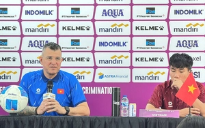 Coach Cristiano Roland made history by leading the Vietnam U17 team to the Southeast Asia U17 final.
