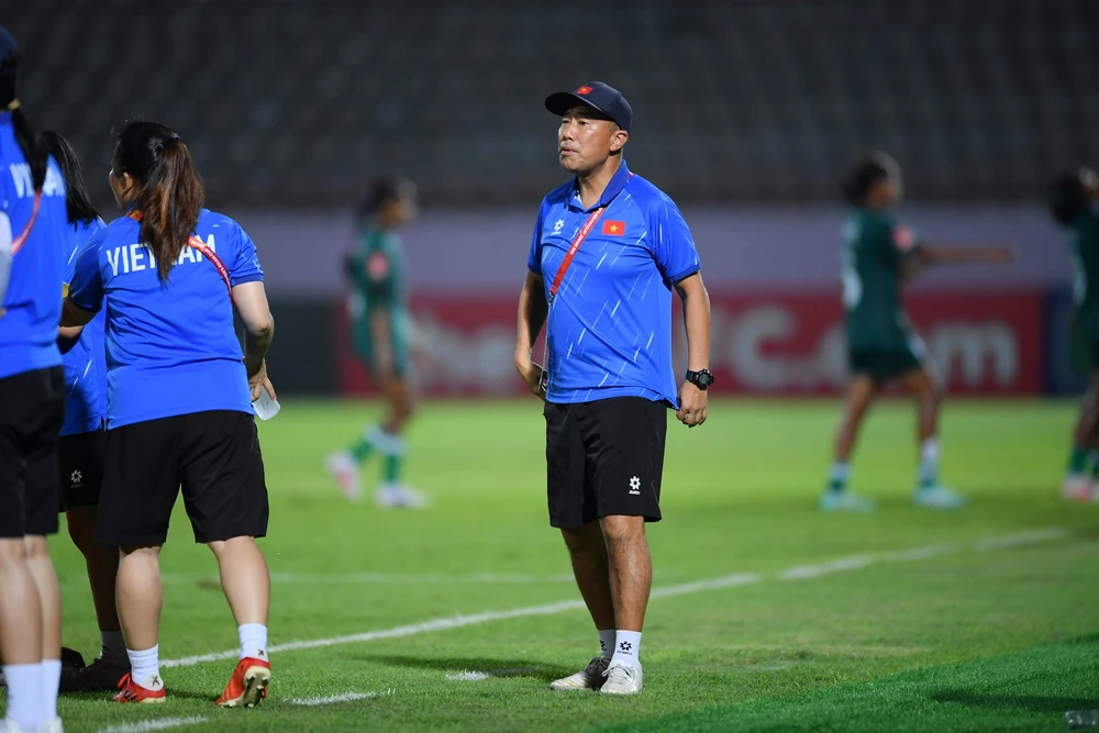 Tin nóng bóng đá Việt hôm nay 8/4: HLV U20 nữ Việt Nam hy vọng đi tiếp; Thái Lan đánh giá cao futsal Việt Nam - Ảnh 1.