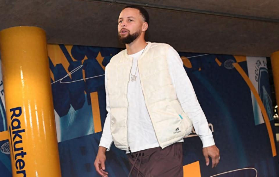 Curry is expected to make his return this Saturday against the Timberwolves! Warriors officially update injury status: able to participate in Thursday's practice.