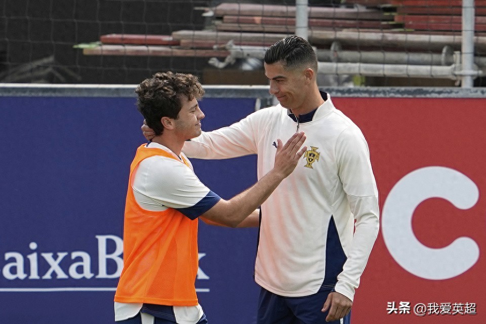 Cristiano Ronaldo is just an ordinary player! Portugal's €140 million prodigy sparks outrage with interview, faces online abuse, and his girlfriend gets caught in the crossfire.