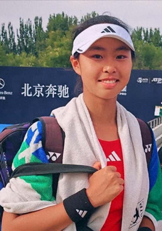 Three consecutive wins! Sun Xinran reaches a new career-high world ranking, marking a major breakthrough in her career.