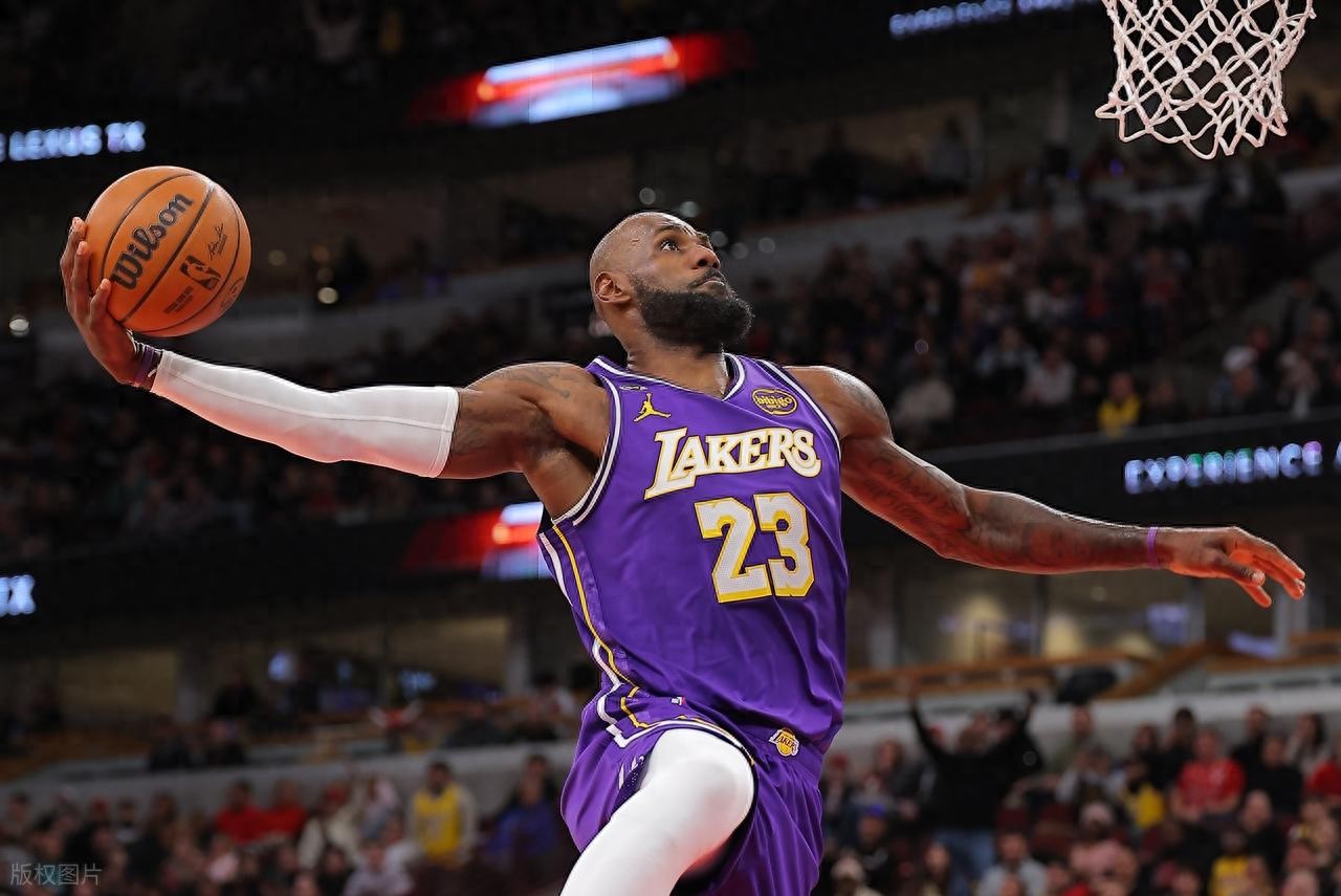 Veteran still strong! 41-year-old LeBron James scores 24 points, Doncic records 46+7+11, Lakers end Bulls' 4-game winning streak