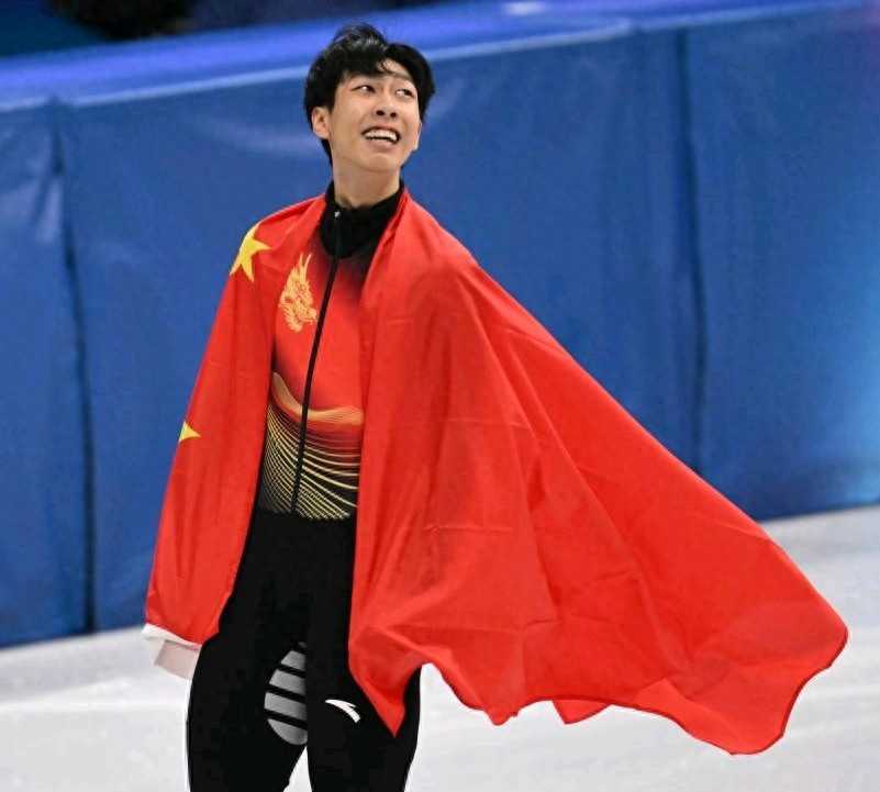 The short track speed skating schedule for the Milan Winter Olympics today (2.16) features China competing in three events, broadcast live on CCTV-5.