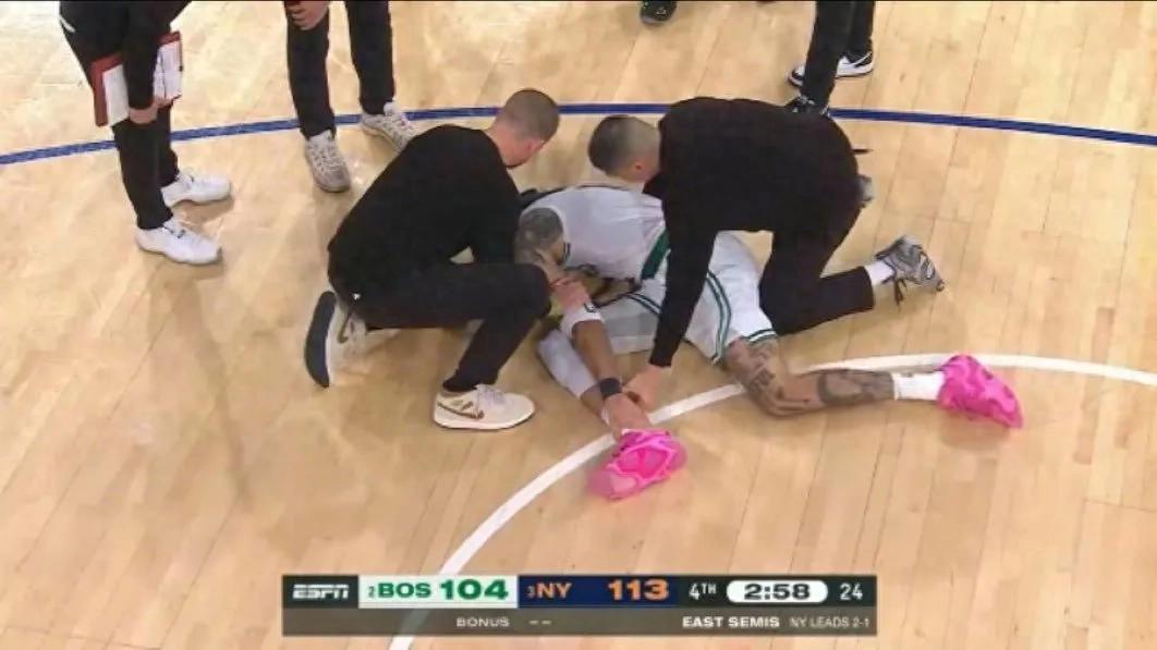 Tatum ruptured Achilles tendon! In the NBA, players should be treated as human beings