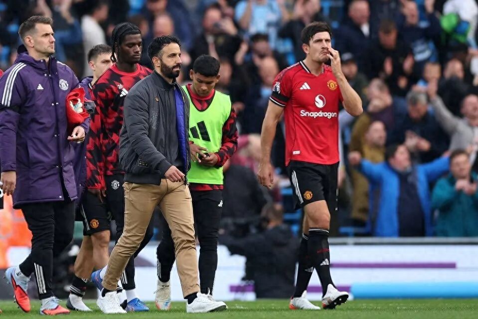 Is Amoralin ineffective? Despite targeted training, Manchester United was still heavily defeated by opponents, helpless against known weaknesses.