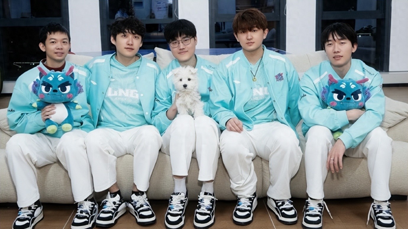 A dark horse team has emerged in the LPL Demacia Cup! A half-underperforming roster reaches the semifinals, and fans say: at least top 6 next year.