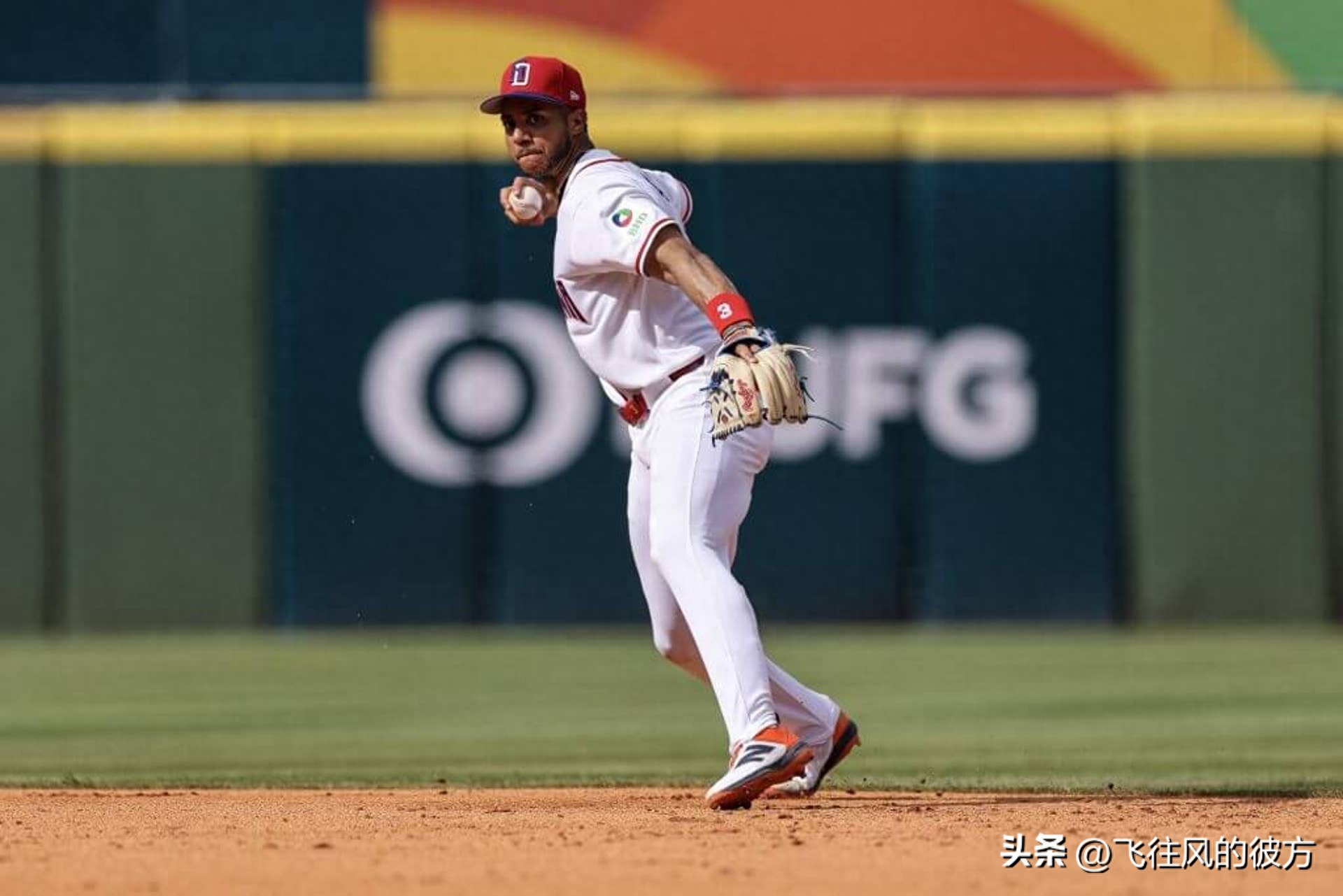 Peña's Finger Fracture Forces WBC Withdrawal, Astros' Infield Depth Could Prove Advantageous