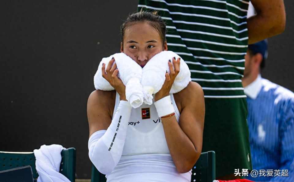 A tough draw? Zheng Qinwen faces a nemesis in the first round of Wimbledon! Three grass-court meetings, all losses — she posted a video on social media mocking herself.