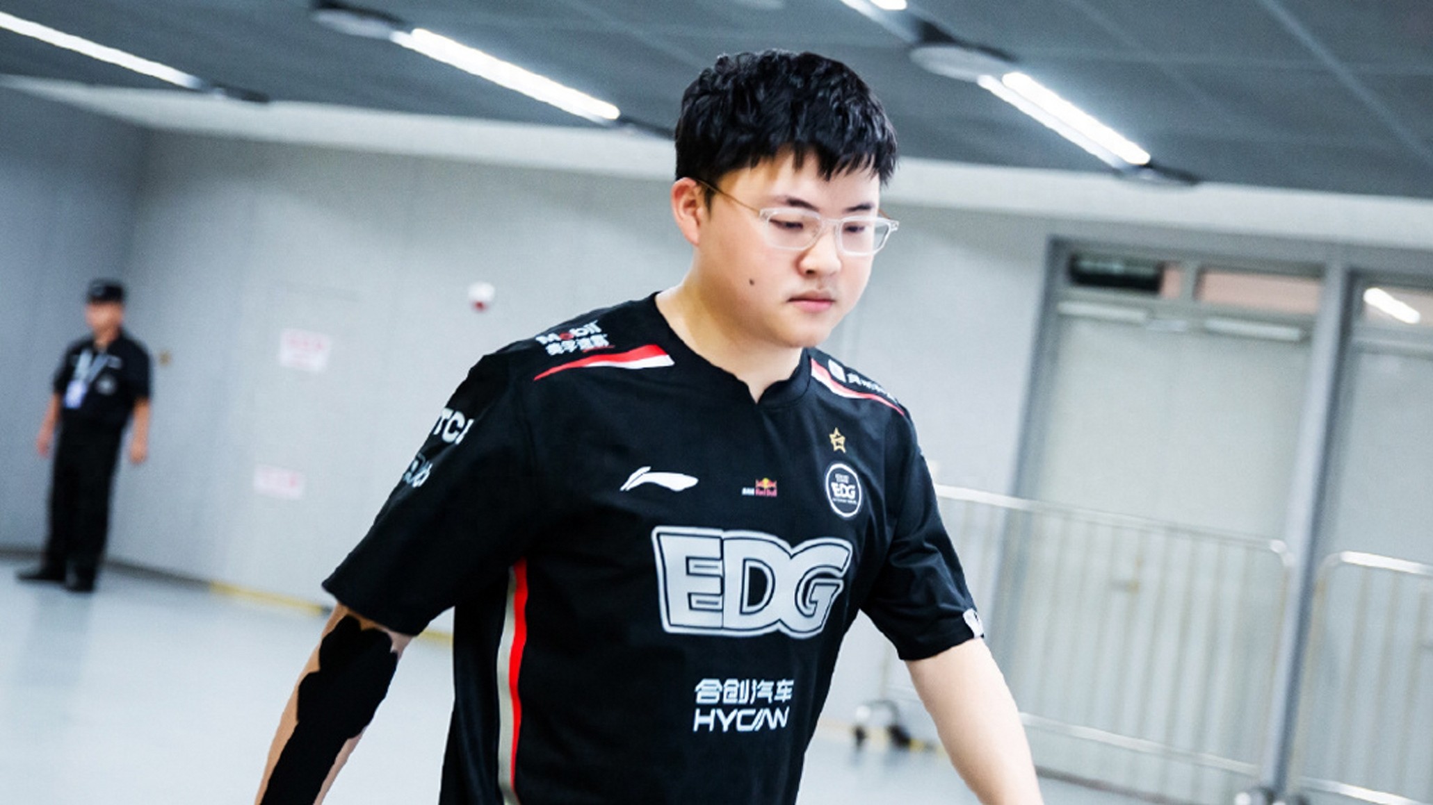 Is LPL really going to be cold? The official host broke the news: The tickets are 48 yuan, and they can't be sold