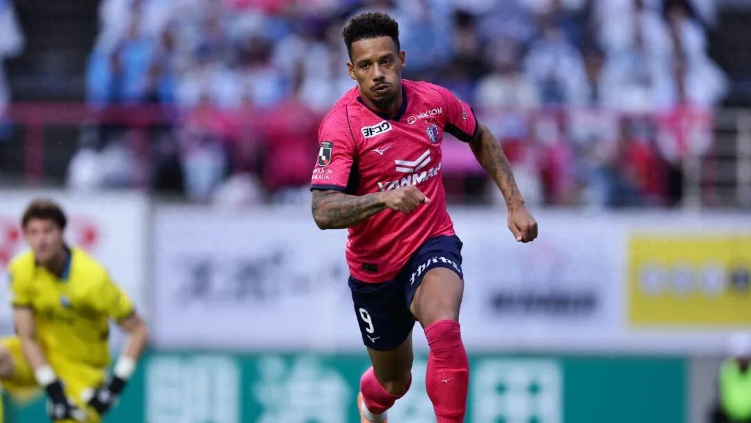 Winter transfer window's first signing? Brazilian media report 30-year-old J-League silver boot winner to join Shenhua