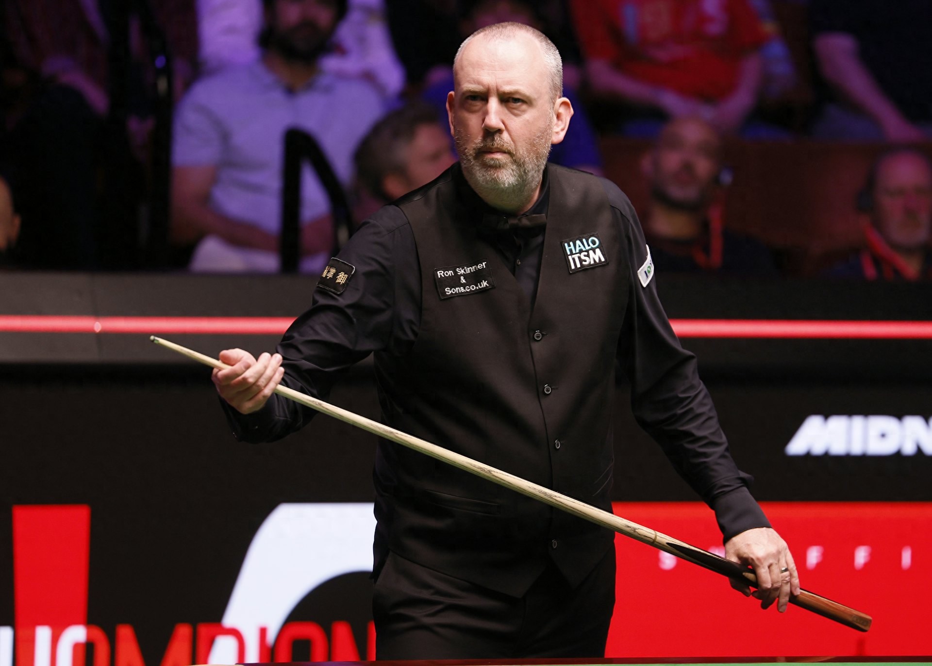 The two semi-finals of the 2025 World Snooker Championship are wonderful, and Zhao Xintong, who is full of firepower, is expected to make history