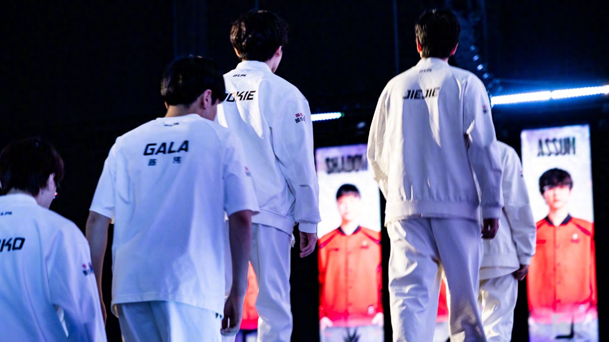 LOL World Champion Mid Singles Officially Announces Retirement! IG celebrity opening group Meiko: He has a problem with his enthusiasm for the game
