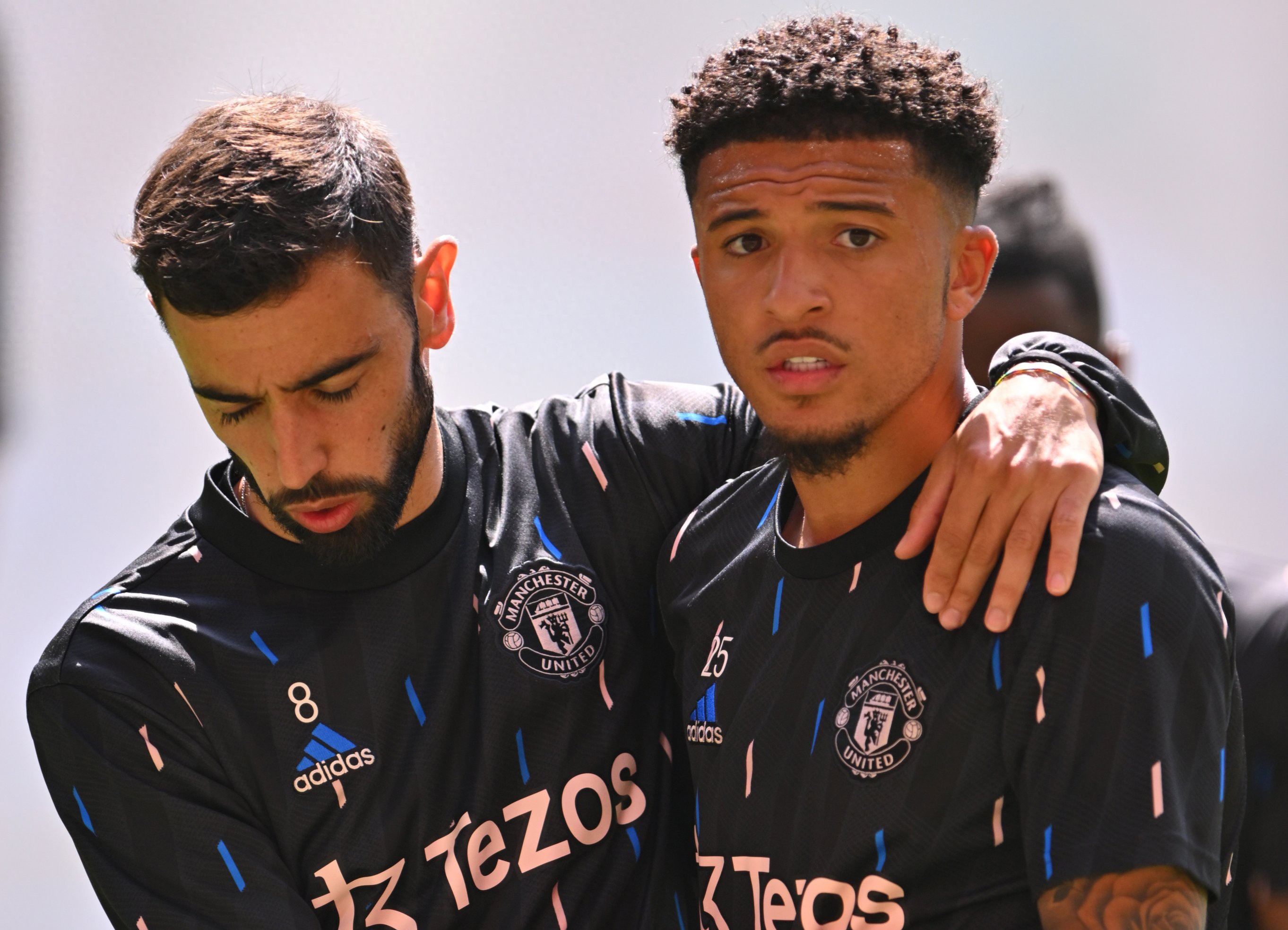 It was revealed that Sancho cut his salary by 50% and is expected to stay at Chelsea! B Fee negotiated a deal with Saudi Arabia and waited for Manchester United to decide