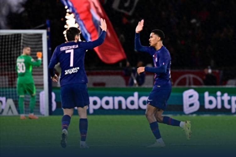 Dembélé absent as Paris drops points again at home, risking top spot; Argentine striker scores twice and earns highest rating