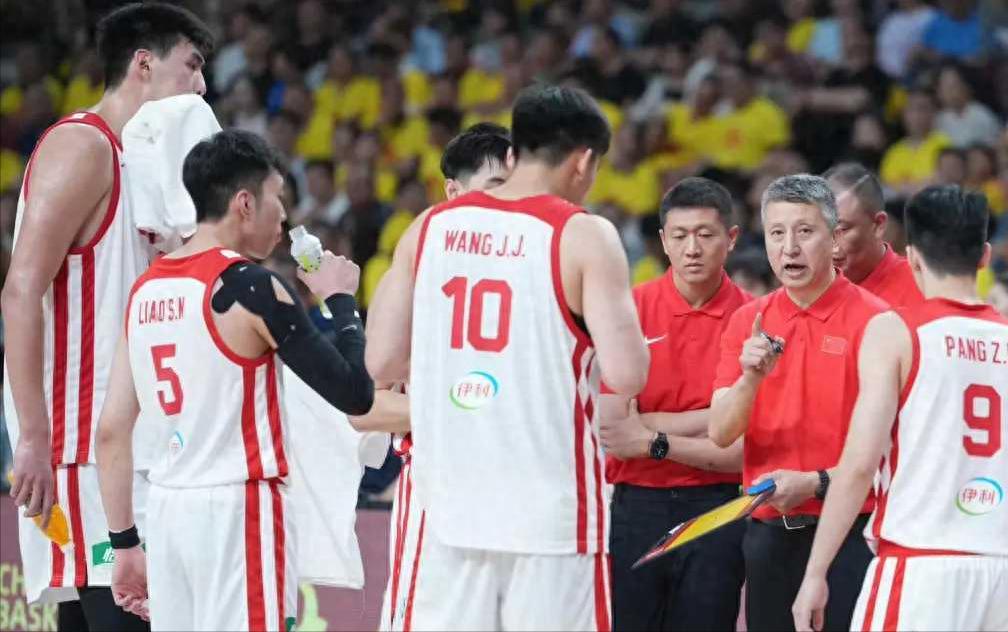 Warm-up Match - Cui Yongxi Sinks the Game-Winning Three! Wang Junjie 23+6, China Men's Basketball Edges Out Australian Youth Team