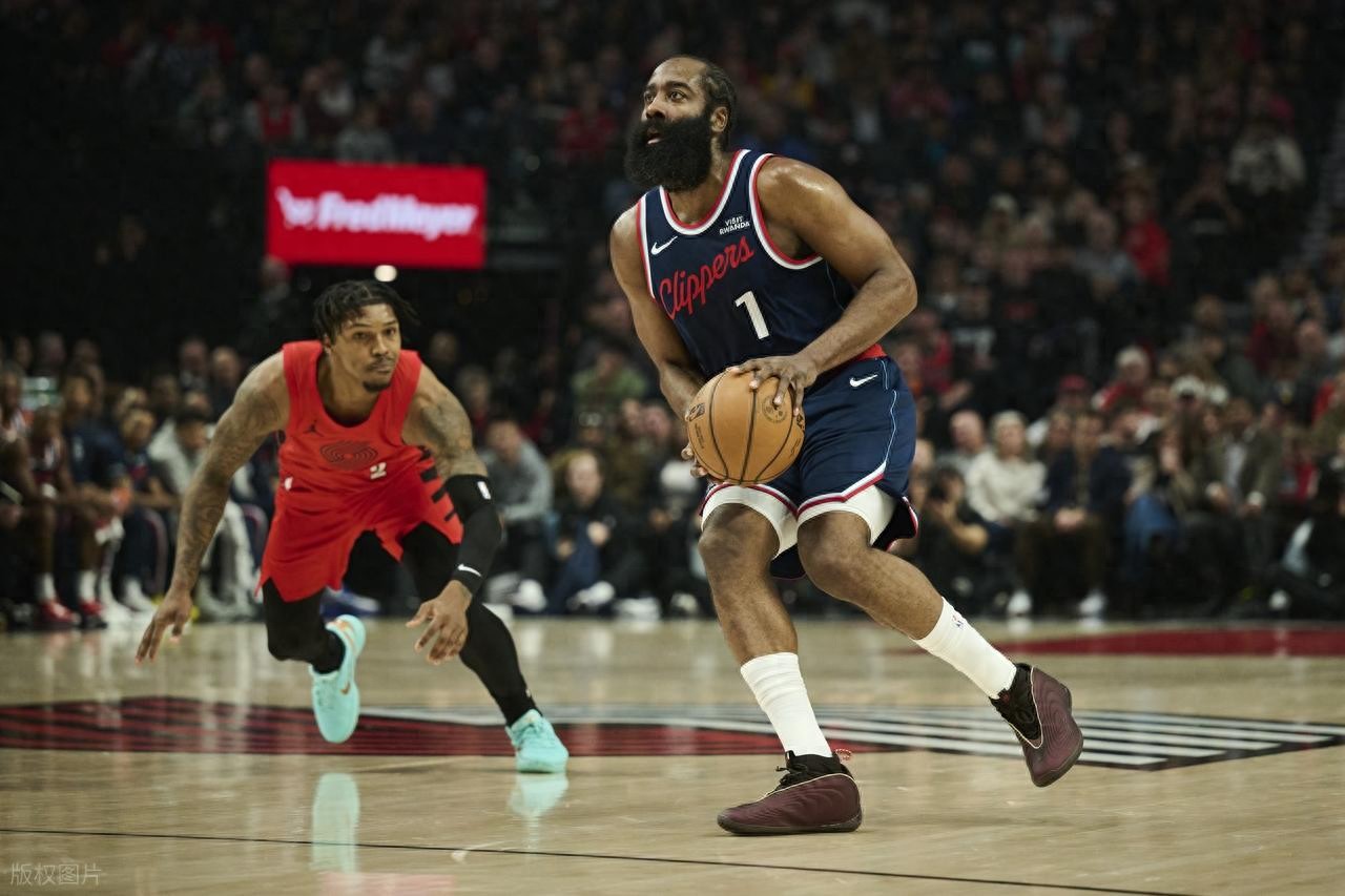 Yang Hansen benched! DeAndre Lopez sets career high with 9 three-pointers as Clippers dominate Trail Blazers for third straight win