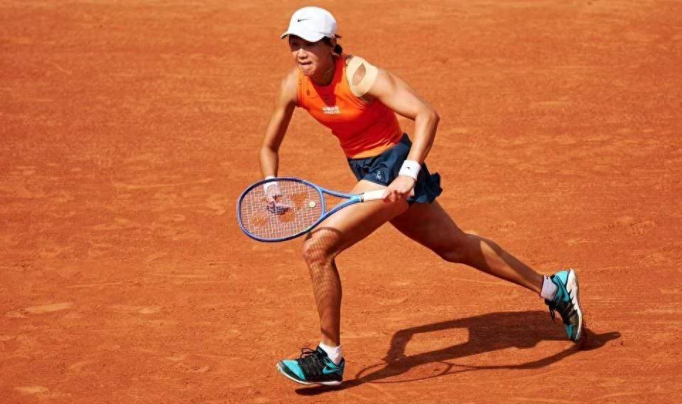 Wang Xiyu lost to Sierra de la in the French Open qualifying tournament and missed the main event, and the Chinese Legion French Open qualifying tournament was wiped out