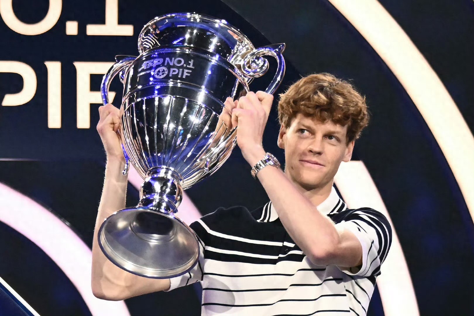 With more than a year after the new king ascended the throne, can Deyo's world No. 1 428 week legend be surpassed by Sinner?