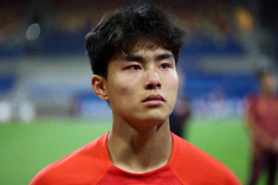 Youth Training Institutions & Young Players: The Unsettled Balance of Interests