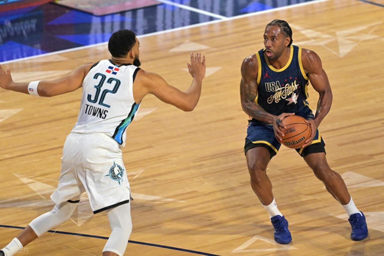 All-Star Game – Leonard dazzles with 31 points in a single quarter; Rising Stars team dominates Stars team to claim the championship