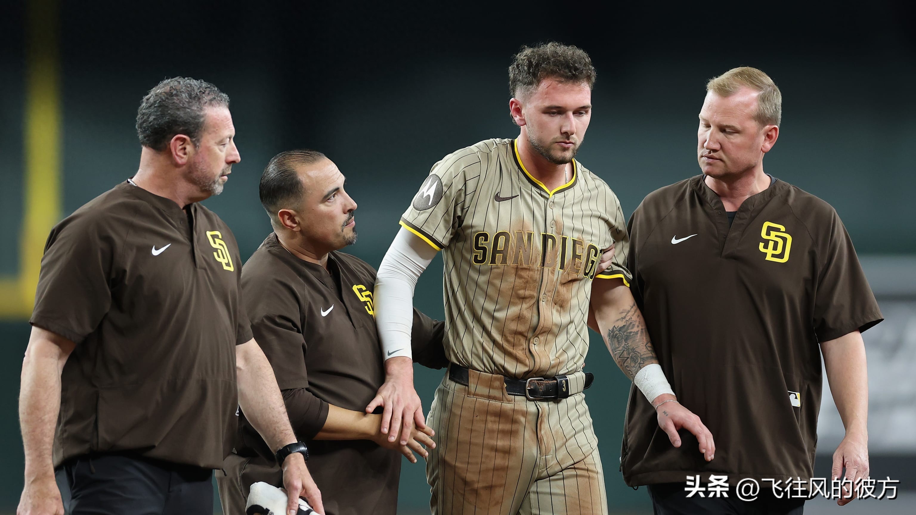 Merrill retired injured, Suarez collapsed, and the Padres were tragically reversed by the Sidewinders
