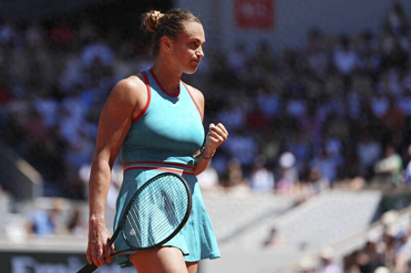 The top 16 of the women's singles at the 2025 French Open tennis tournament are out, and none of the top 8 seeds are left behind