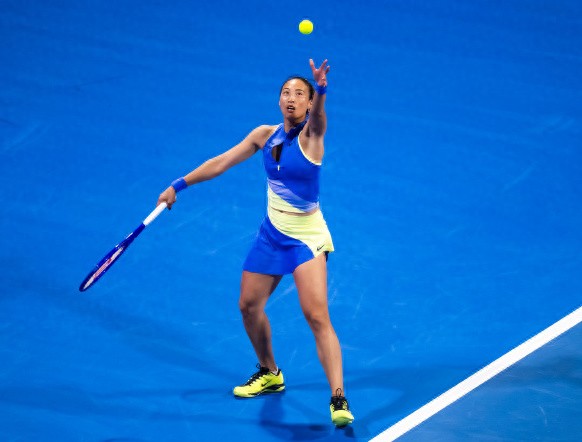 Zheng Qinwen faced criticism immediately after her withdrawal, Fritz squandered three championship points and lost the final set, Wu Yibing was eliminated, while Wong Chun-ting advanced.