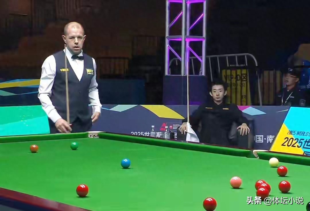 Six consecutive breaks, unstoppable! Snooker National Championship report: Wu Yize defeats Hawkins 6-0 with 12 straight winning frames