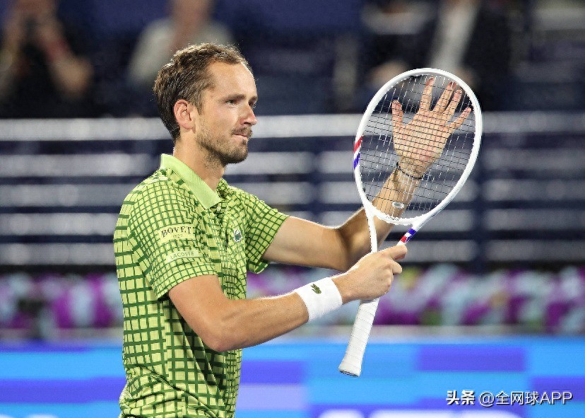 Breaking the one-city-one-title curse! Medvedev clinches his 23rd career title in Dubai!