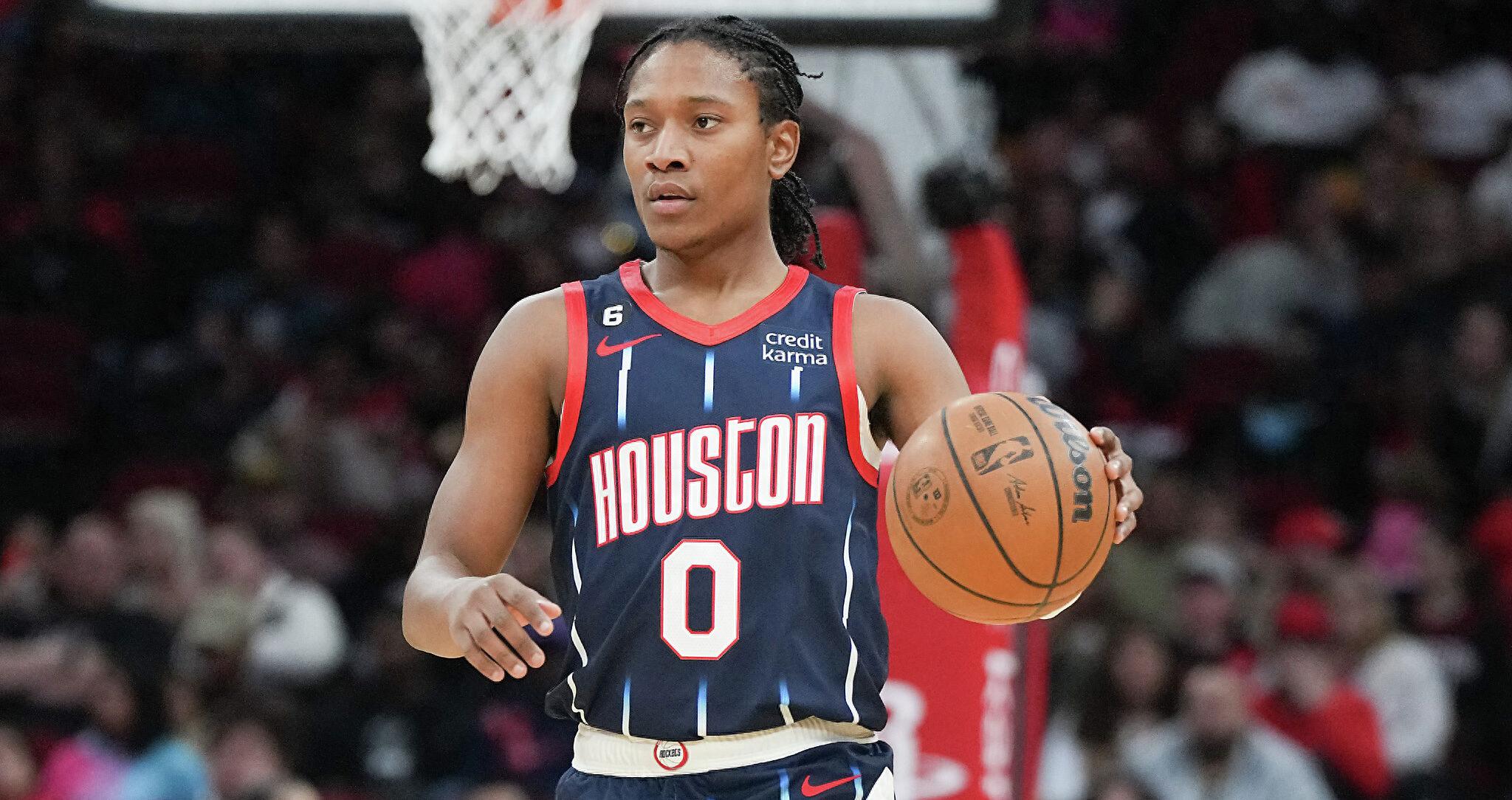 The Clippers have signed a former Rockets player to a one-year contract! He once scored 53 points in the G League and is aiming for a two-way contract.