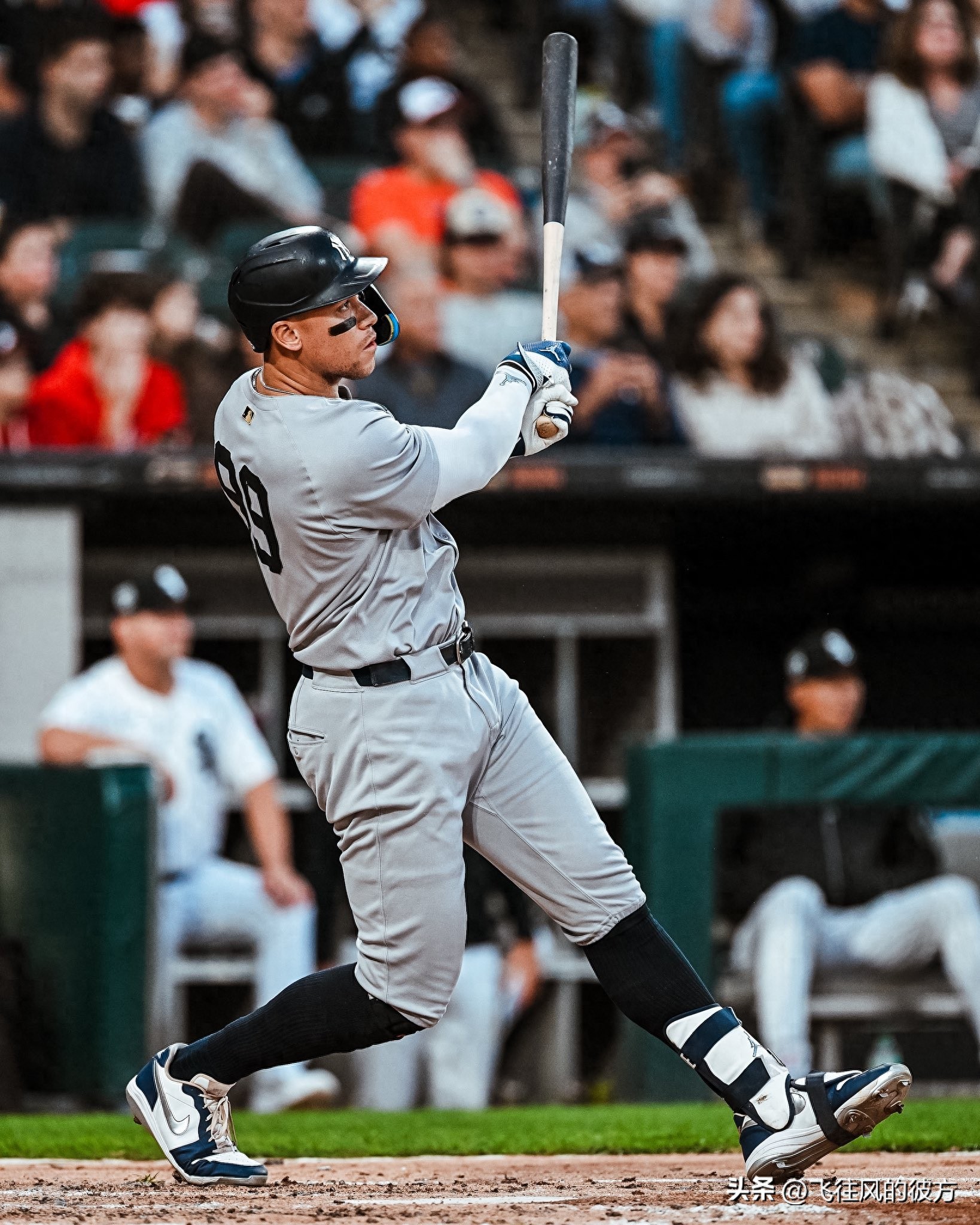 The New York Yankees are riding high with their first nine-game road winning streak since 1998.