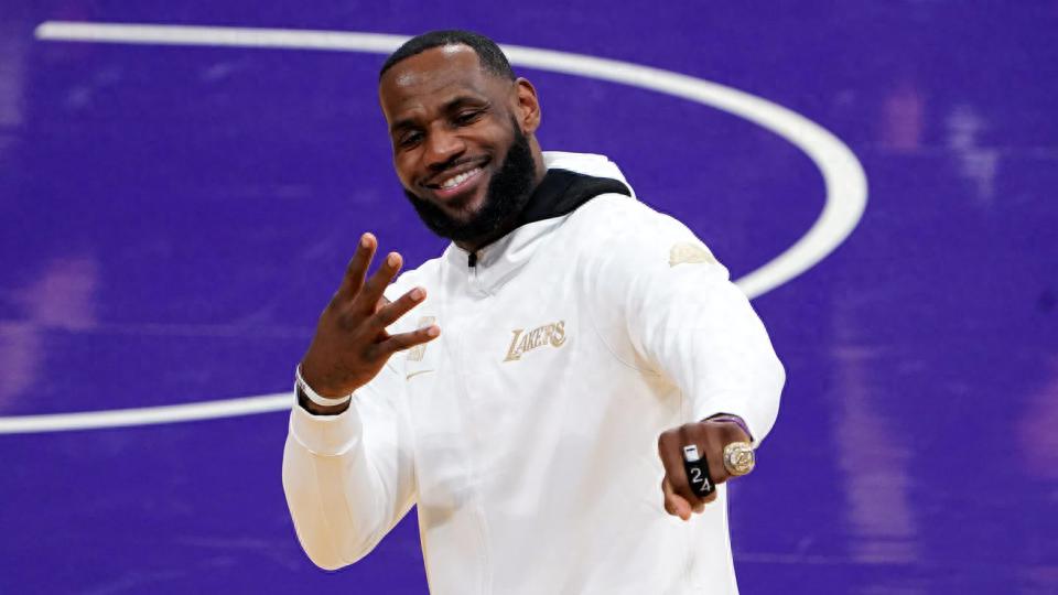 LeBron James' Finals appearances questioned for legitimacy! 9 times advancing from weaker conference: NBA record highest.