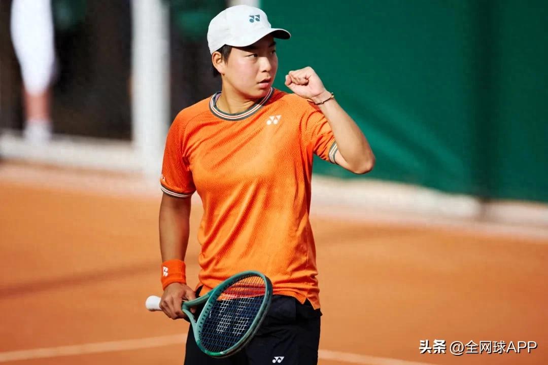 Bai Zhuoxuan Sweeps New Guangwang Champion in Jiujiang, Zhang Shuai Wins Opening Match in Hong Kong