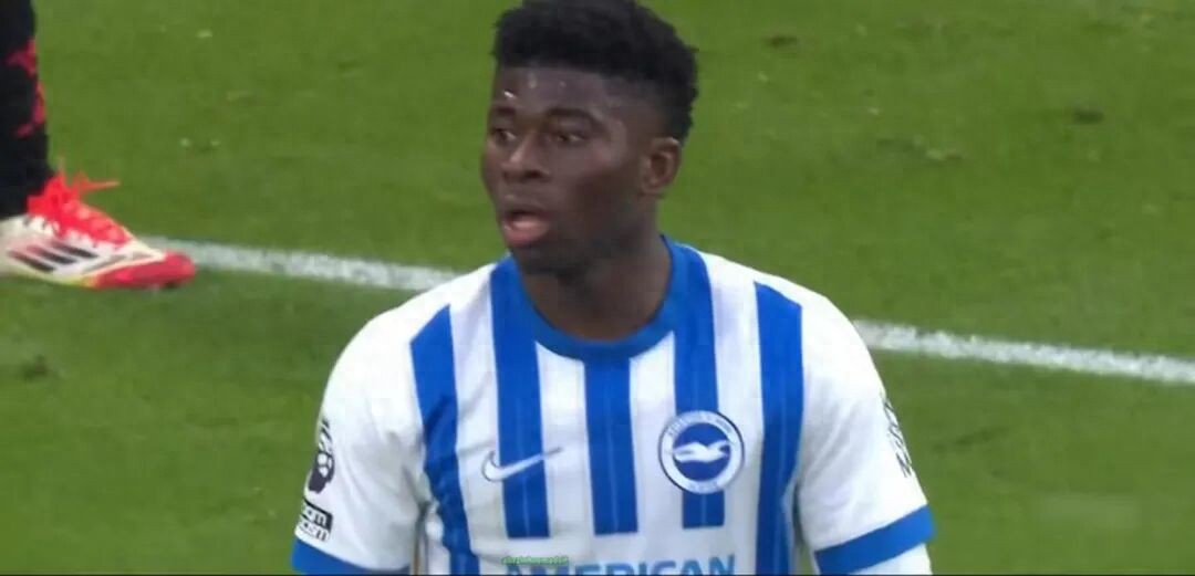 Manchester United signing Baréba seems inevitable, aiming to negotiate the price below £80 million! Amourin looks to replace Ugart.