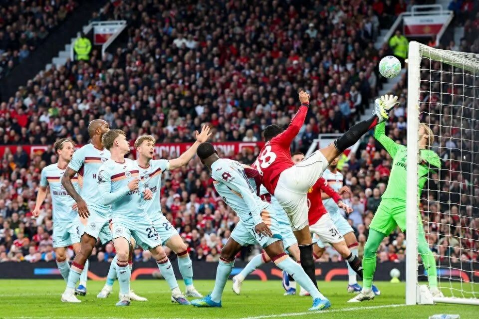 Bruno Fernandes assists as Manchester United's 2-1 win secures Champions League return! Carrick emulates Mourinho, explains three-at-the-back reasoning